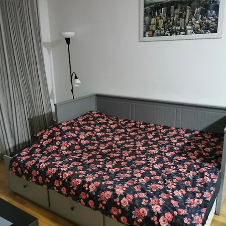 Apartment Charlie Aviv Park