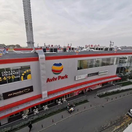 Charlie Aviv Park * Belgrad